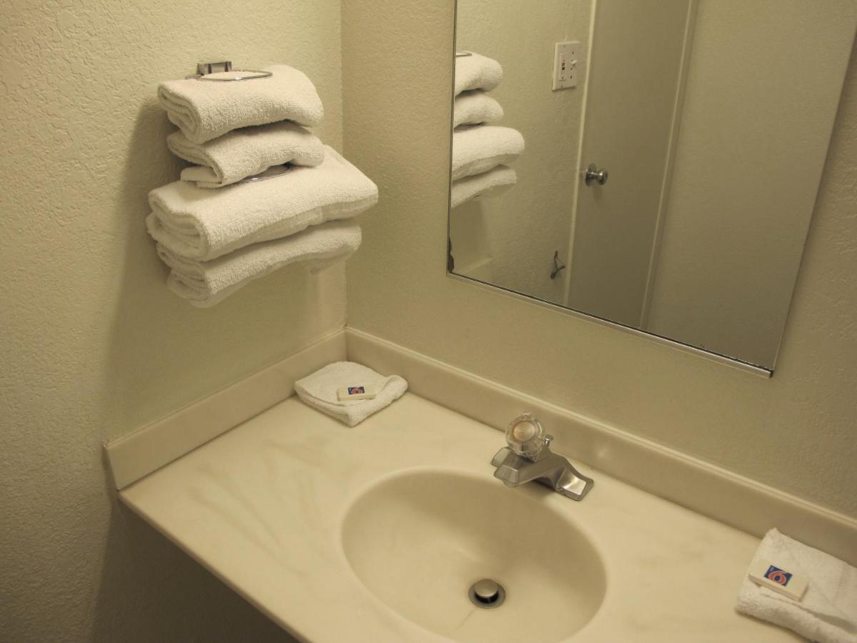 Motel 6 Ontario, Or Extérieur photo